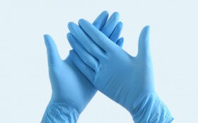 丁腈手套的优点以及在不同行业的防护效果
