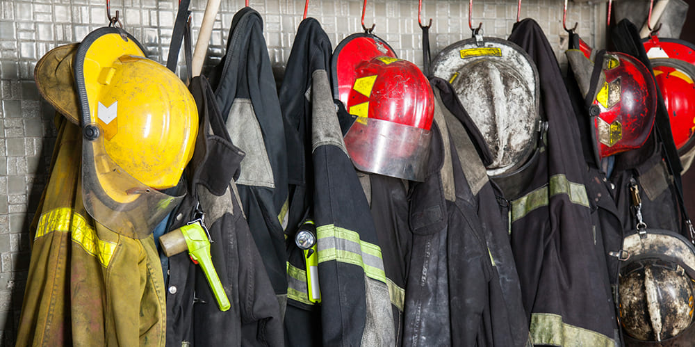 消防服清洗：保障消防员安全的必要措施